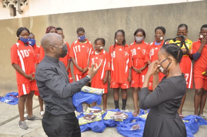 Don aux joueuses de Naja FC: Les responsables du club très reconnaissants